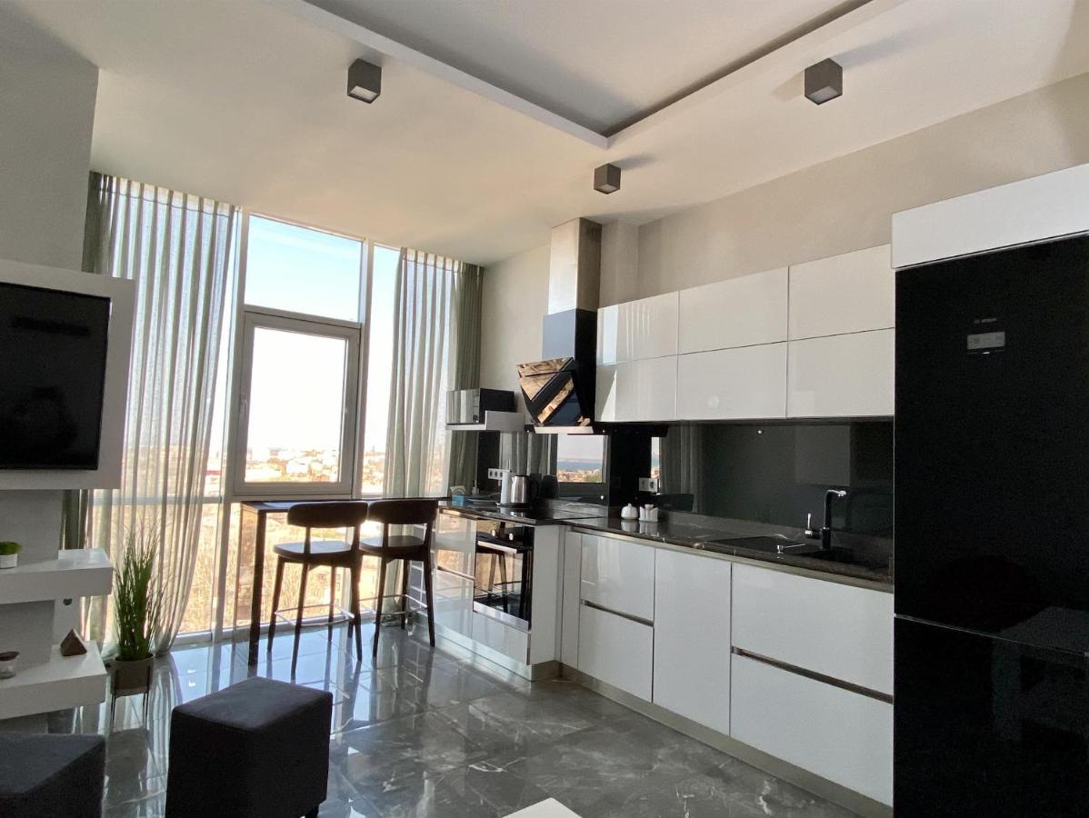 "Pearl 17" Sea View Elite Apartments In Historical Centre Of Odessa Εξωτερικό φωτογραφία